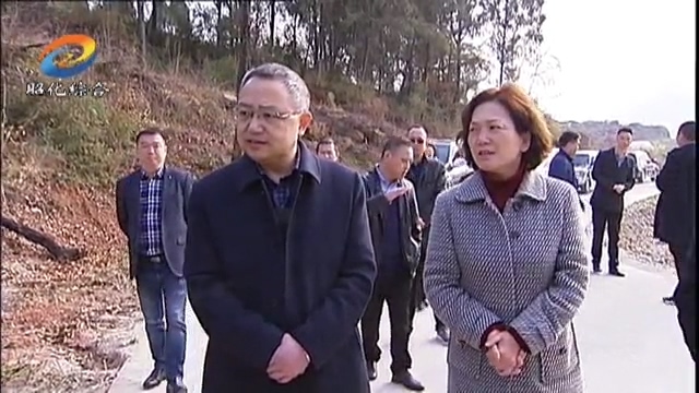 花大力气整治农村面源污染 巩固提升河长制工作成效.mp4_20190313_224252.127.jpg