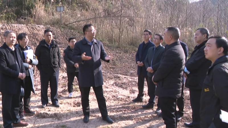 龙兆学调研水利交通重点项目建设工作.mpg_20210118_200432.173.jpg