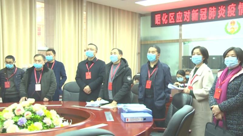 区人大代表视察疫情防控工作.mpg_20210204_193025.044.jpg